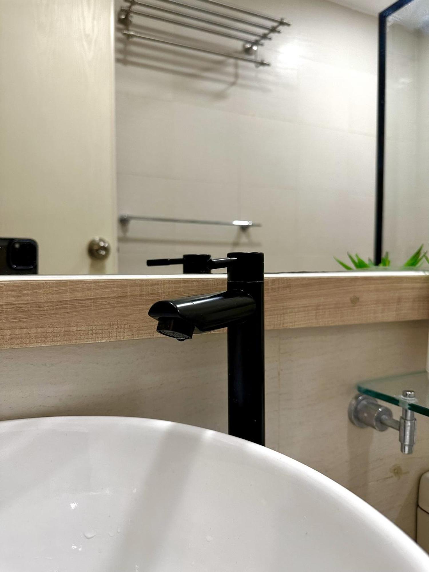 The Bahamas & Maldives Suites At Azure Residences Paranaque 15 Mins Manila Airport T3 Luaran gambar