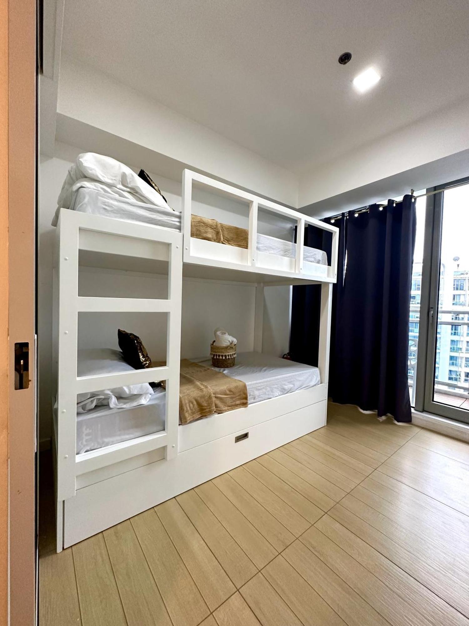 The Bahamas & Maldives Suites At Azure Residences Paranaque 15 Mins Manila Airport T3 Luaran gambar
